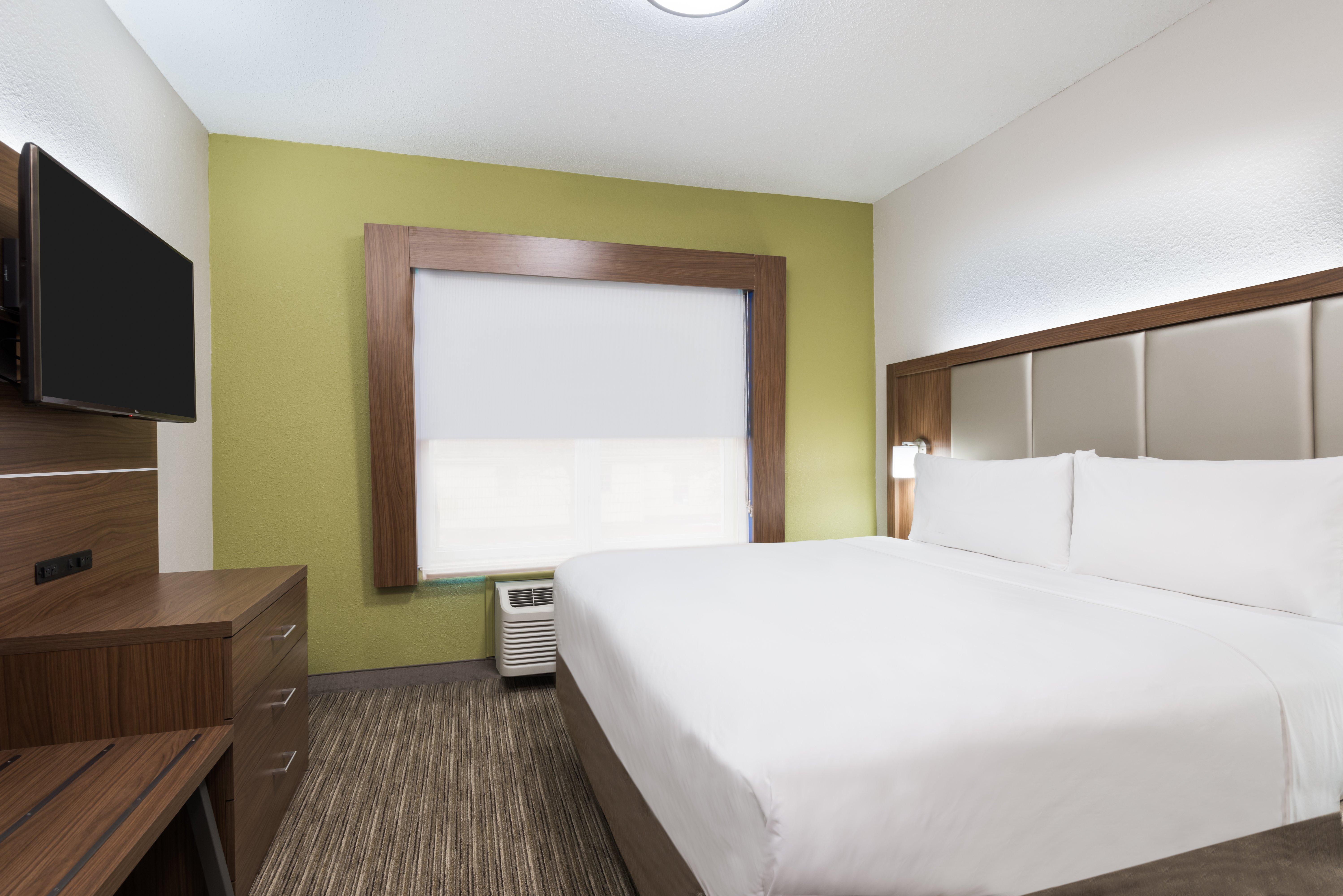 Holiday Inn Express & Suites - Columbus Airport East By Ihg Exterior foto